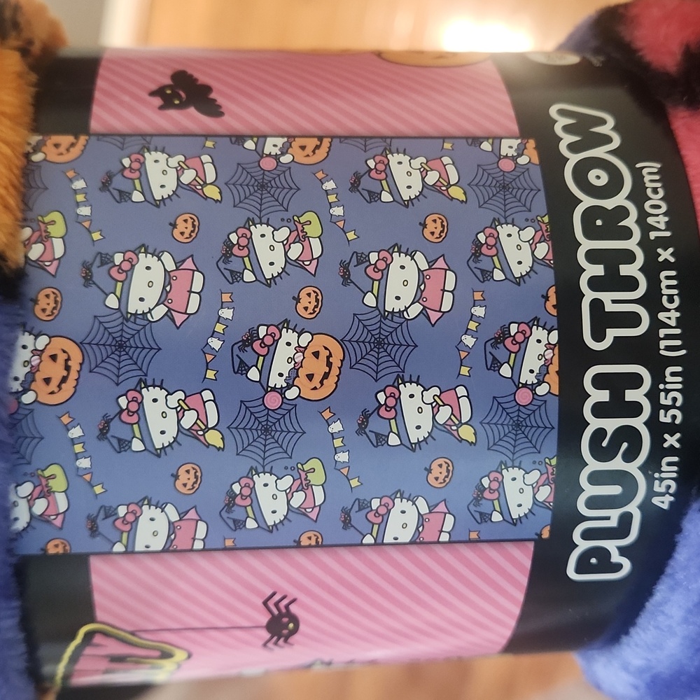 New Hello Kitty Plush Throw in Purple and Orange, 45" X 55", Halloween